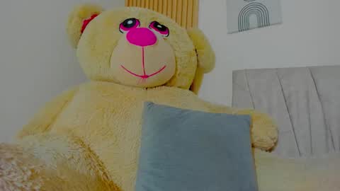 EMI online show from February 14, 1:30 pm