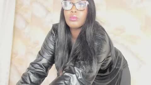 emilyrojas online show from January 12, 12:32 pm