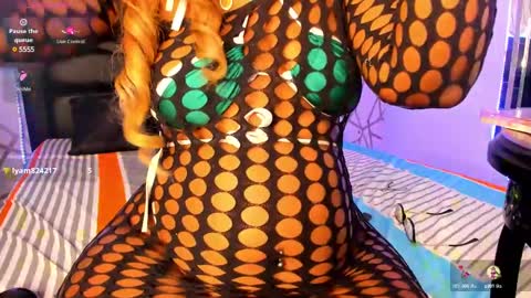         online show from March 5, 2:46 am