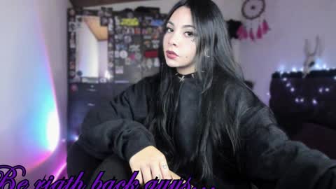  Emily Support me to have 100 likes plx online show from December 2, 9:17 pm