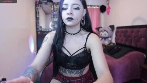  Emily Support me to have 100 likes plx online show from December 23, 7:20 pm