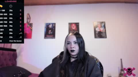  Emily Support me to have 100 likes plx online show from January 29, 11:04 pm