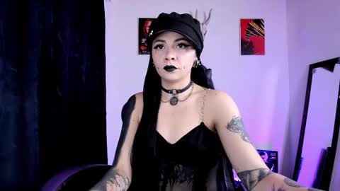  Emily Support me to have 100 likes plx online show from September 28, 9:53 pm