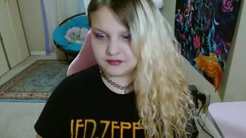 emily haze online show from January 3, 4:44 am