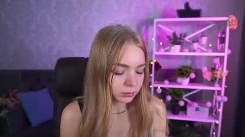  MY NAME IS Emily WELCOME EVERYONE I WILL BE HAPPY TO GIVE YOU WHAT YOU HAVE DREAMED OF FOR SO LONG online show from October 9, 6:33 am