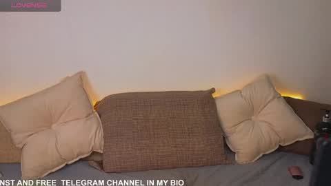 Emily wish-list  online show from December 7, 2:42 am