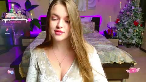 emilywhisperawesome online show from January 7, 7:38 pm