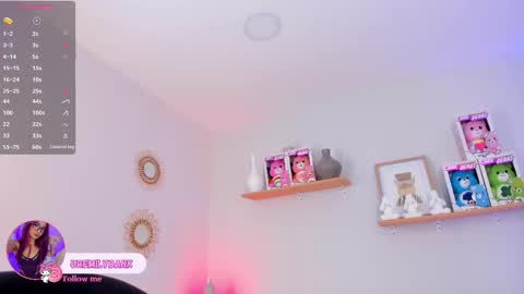 Emily Bank online show from November 11, 7:47 pm