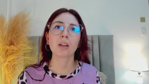 Emilyy Watson online show from January 17, 11:38 am
