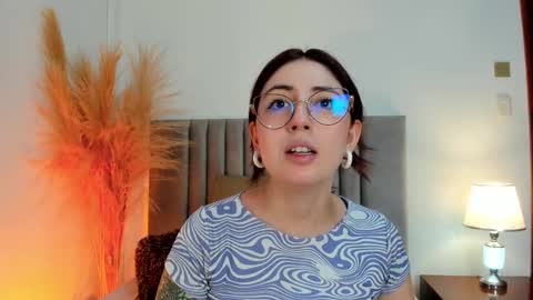 Emilyy Watson online show from February 10, 11:36 am