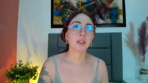 Emilyy Watson online show from September 14, 2:16 pm