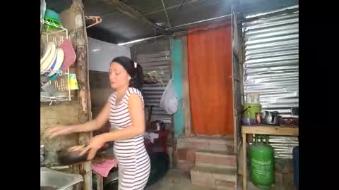 L i a    time online 7am - 1pm Gtm-5  online show from February 18, 2:46 pm