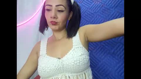 L i a    time online 7am - 1pm Gtm-5  online show from February 27, 10:43 pm