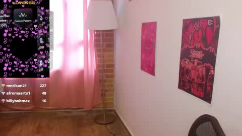 emma online show from February 17, 9:41 pm