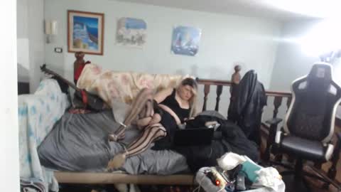 Snapshot of emma671 chatting on January 28, 11:17 pm emma online show from January 28, 11:17 pm