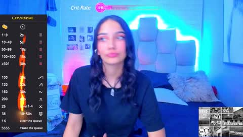 Snapshot of emma__15 chatting on December 5, 12:08 am emma  online show from December 5, 12:08 am