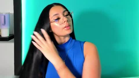 emma_ah online show from April 14, 4:24 pm