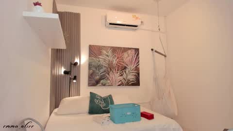 Alice online show from September 10, 12:05 pm