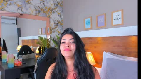 Emma  online show from April 4, 8:45 am