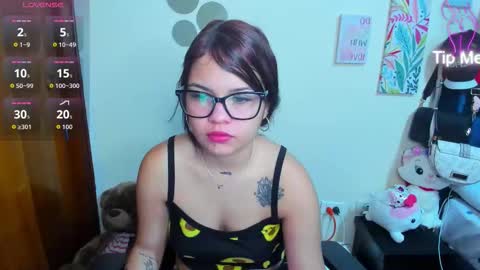 emma_boo_ online show from November 30, 3:05 pm