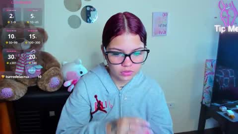 emma_boo_ online show from February 16, 3:30 pm