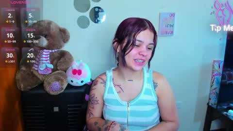 emma_boo_ online show from April 3, 2:15 pm