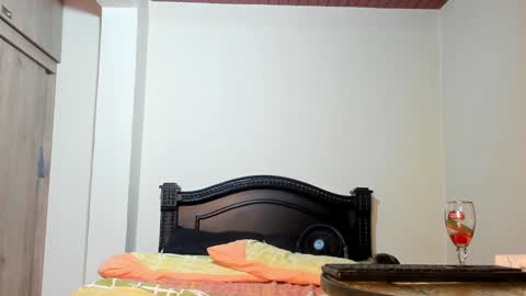 Snapshot of emma_brown777 chatting on January 9, 4:08 am ALBA  online show from January 9, 4:08 am