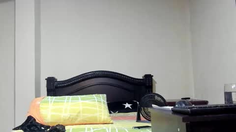 Snapshot of emma_brown777 chatting on March 29, 8:42 pm ALBA online show from March 29, 8:42 pm