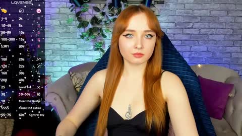 Snapshot of emma_chery chatting on January 11, 4:57 pm Emma online show from January 11, 4:57 pm