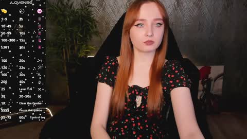 Snapshot of emma_chery chatting on January 19, 4:46 pm Emma online show from January 19, 4:46 pm