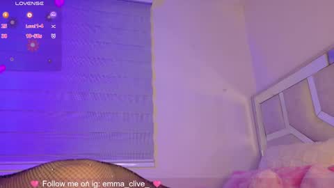  Emma  online show from April 6, 3:04 am