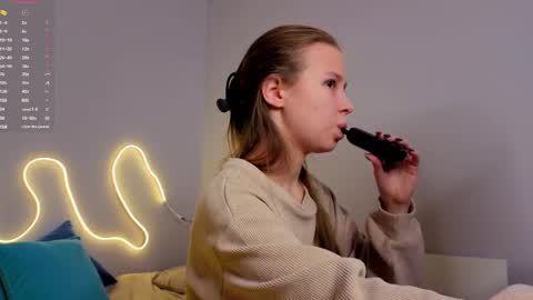 Emma online show from April 3, 4:10 am