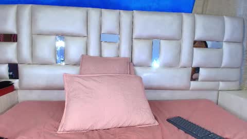 Emma online show from September 19, 3:19 am