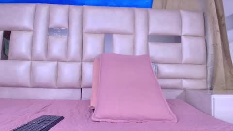 Emma online show from October 2, 3:02 am