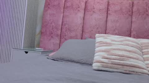 Emma online show from April 8, 3:06 am