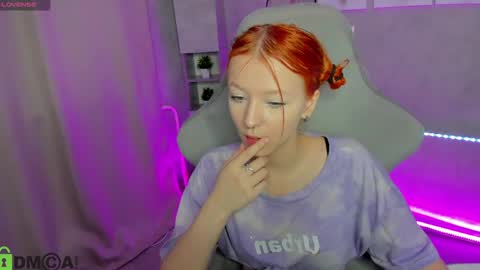 Emma online show from April 21, 2:51 am