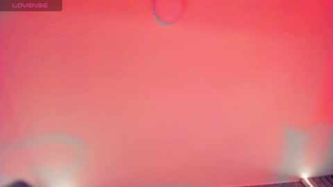 Snapshot of emma_ford1 chatting on December 13, 8:41 am Emma  online show from December 13, 8:41 am