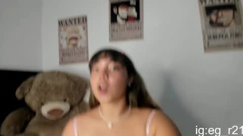 Snapshot of emma_grayys chatting on May 3, 12:44 pm emma_grayys online show from May 3, 12:44 pm