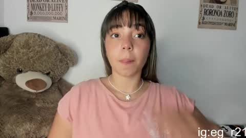 Snapshot of emma_grayys chatting on May 4, 9:16 am emma_grayys online show from May 4, 9:16 am
