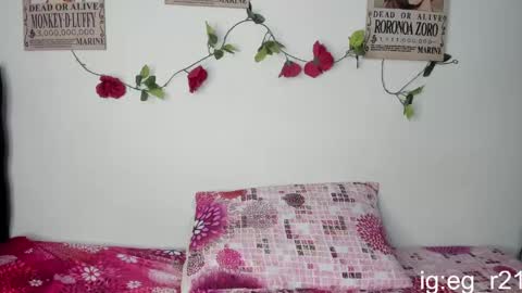 Snapshot of emma_grayys chatting on June 5, 2:45 pm emma_grayys online show from June 5, 2:45 pm