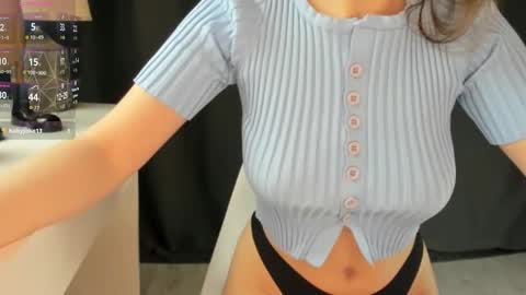 emma_groot online show from October 9, 2:26 pm