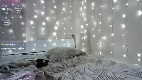 emma_just online show from February 20, 8:53 pm