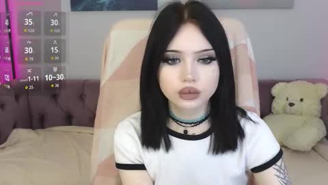 emma_kirks online show from November 27, 10:28 am