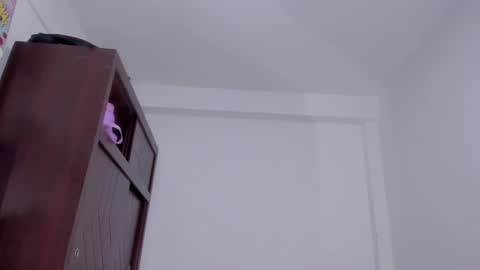 whises lits        online show from October 6, 12:02 pm