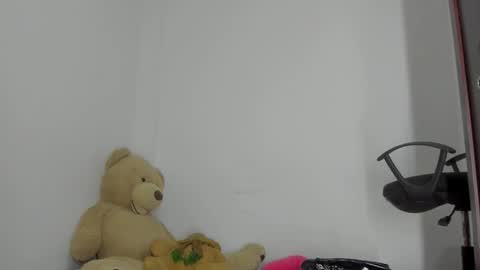 whises lits        online show from October 17, 11:35 am