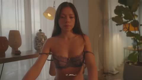 emma_lu1 online show from June 12, 11:25 pm