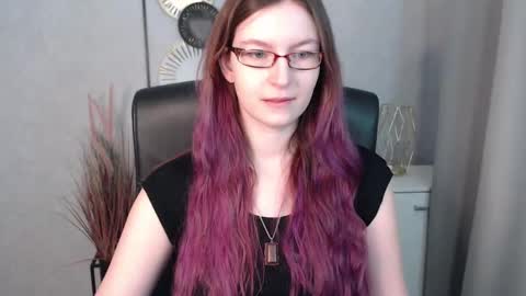 emma online show from January 21, 8:19 am