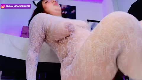 Emma Monserratt online show from November 7, 8:42 pm