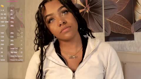 Snapshot of emma_morgann chatting on February 7, 11:12 am Emma Morgann online show from February 7, 11:12 am