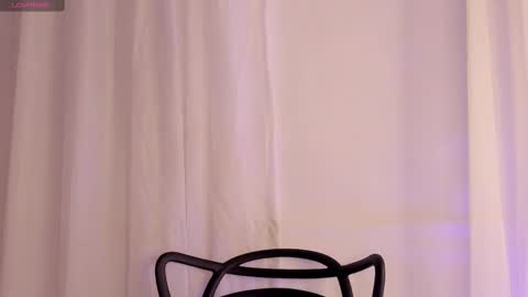 Snapshot of emma_morgann chatting on March 11, 2:29 pm Emma Morgann online show from March 11, 2:29 pm